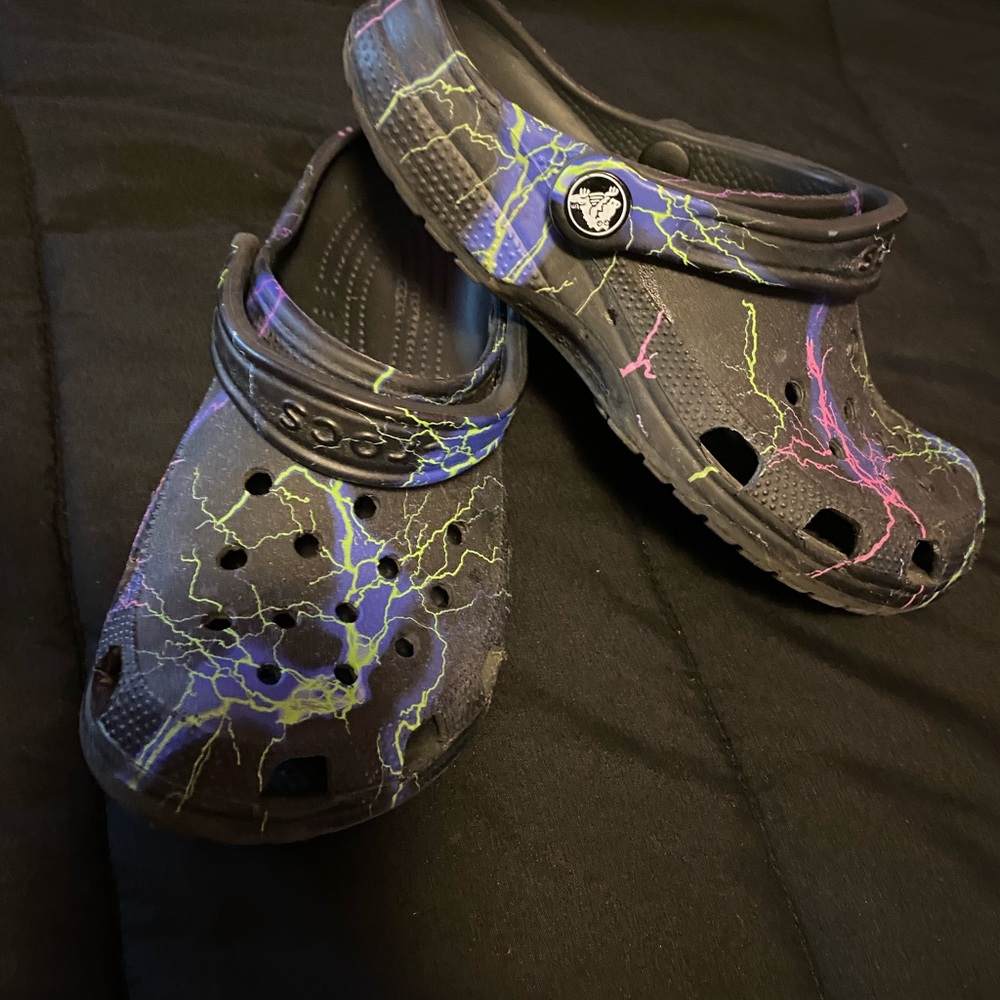 Crocs